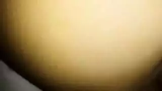 بورن شرجي عنيف: مراهقة عذراء تصرخ أثناء جماع طيز شديد
