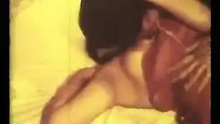 وسيم موهوب ذو قضيب كبير يتعرض لعملية جماعية جنسية خشنة