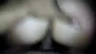 مونتاج إباحي لأثداء مراهقات ممتلئة