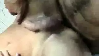 كرتون إباحي: مضاجعة شرجية ومهبلية صريحة