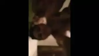 مقاطع عراقية صريحة: جماع جماعي وقذف على الوجه