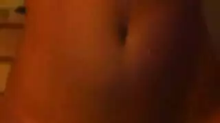 يدخل بلا قلط في طيز