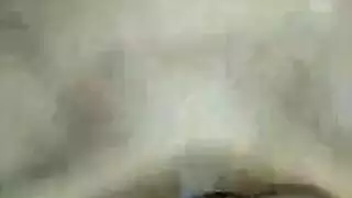 زوجة خائنة تُهيمن عليها مستشارة أنثى