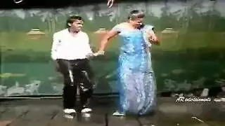 طلاب مثلية شغوفين في فعل جنسي صريح عميق