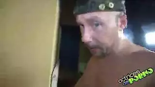 اينيك امه وهيا نايمه