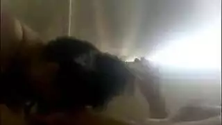 مص ثم الركوب: مشهد إباحي عربي مثير