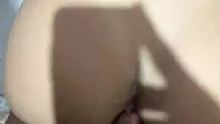 الاستمتاع بحمار الزوجة ذات الشعر البني