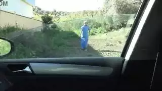 سائح منحرف يلتقط عاهرة شارع مسلم شقي في تركيا