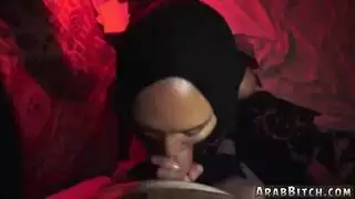 الجنس العربي خادمة الجنس والفتاة المثيرة الساخنة موجودة!