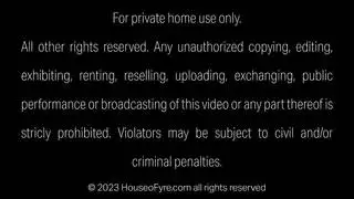 تعود جبهة تحرير مورو الإسلامية الشقراء مفلس دي ويليامز: أباريق وينر تعانق 2023