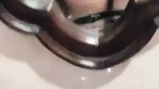 يقول فضيات ساماه الفاسقة في المكتب آه ، أنت تخدع ديكك يؤلمني كثيرًا من الأرداف