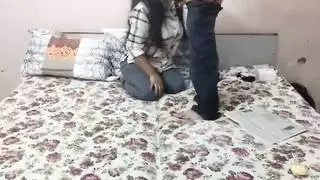 الجنس المذهل مع الهندي في المنزل! مع صوت هندي واضح