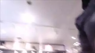 يشارك هذا الروكاتا المنحرف في هذا الفيلم الإباحي