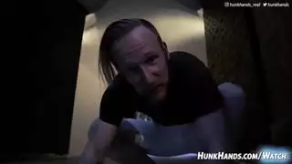 Pornoromanesti هي لعبة جنسية تكريما لما تفعله