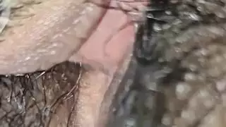 ديسي زوجة الهزاز الحميمة